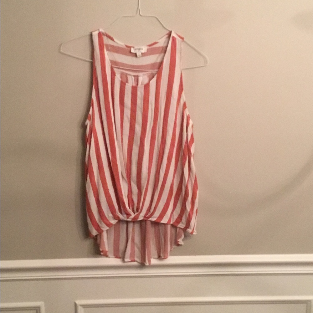 Sleeveless top